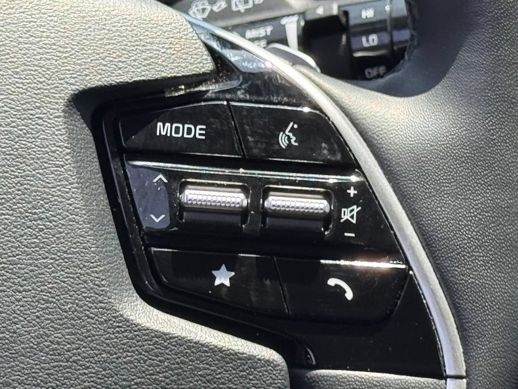Used 2023 Kia Niro Wave FWD image 25