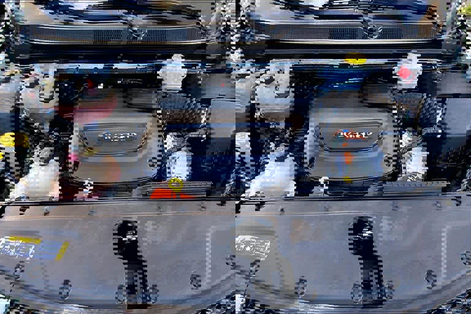 Used 2021 Chrysler Pacifica Touring-L image 11