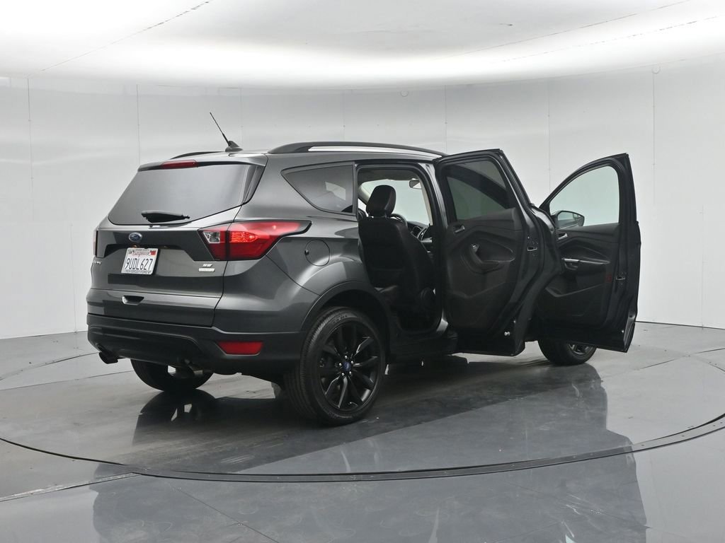 Certified 2019 Ford Escape SE image 54