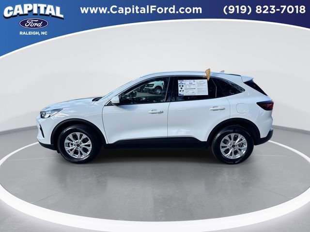 Certified 2023 Ford Escape Active w/ Tech Pack #2 image 3