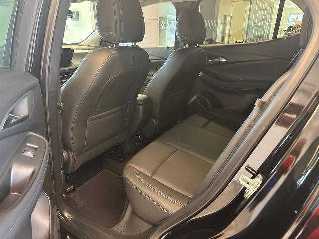 Used 2025 Buick Encore GX Sport Touring FWD image 11