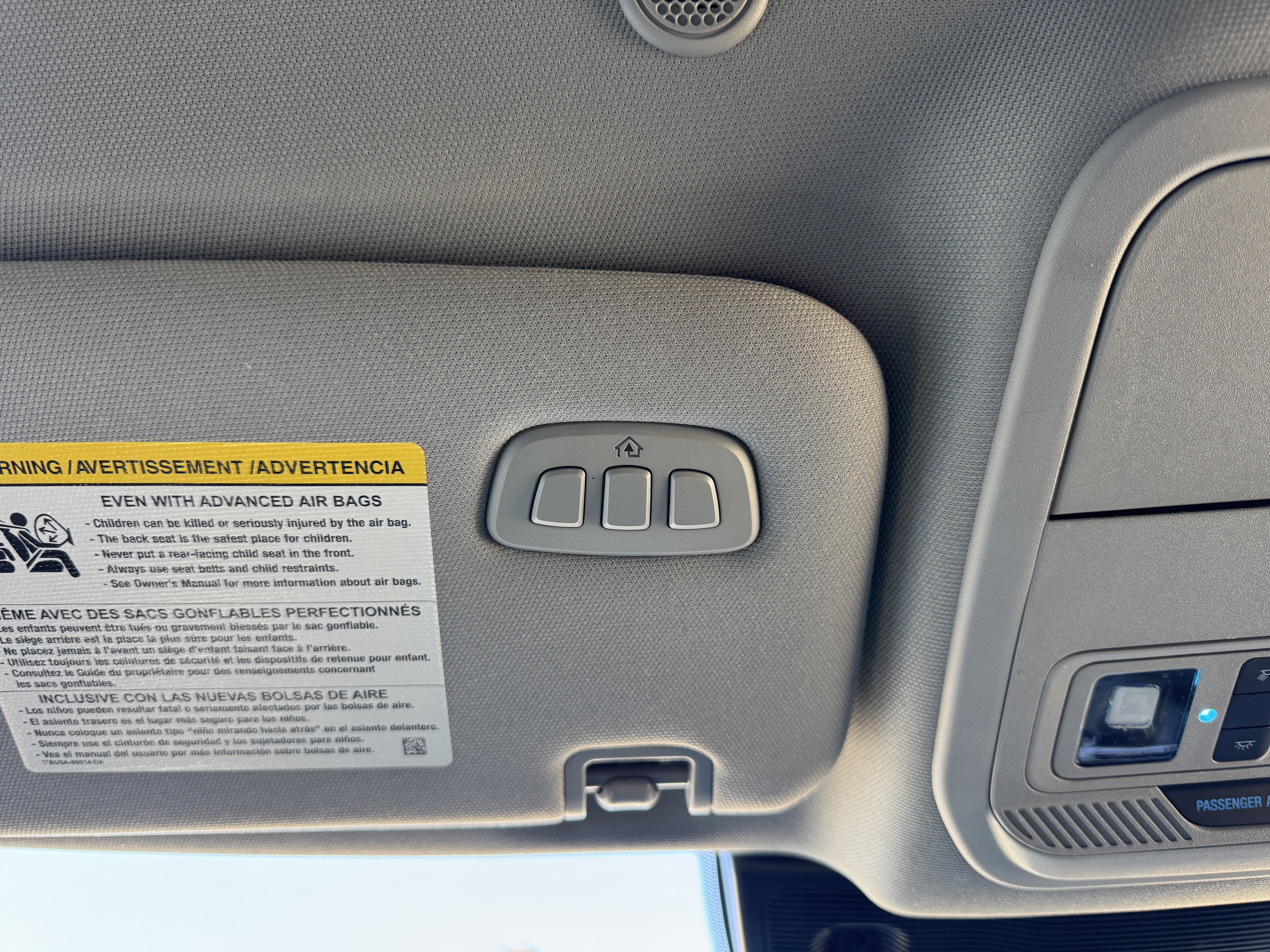 Certified 2023 Ford Explorer Limited w/ Equipment Group 301A image 18