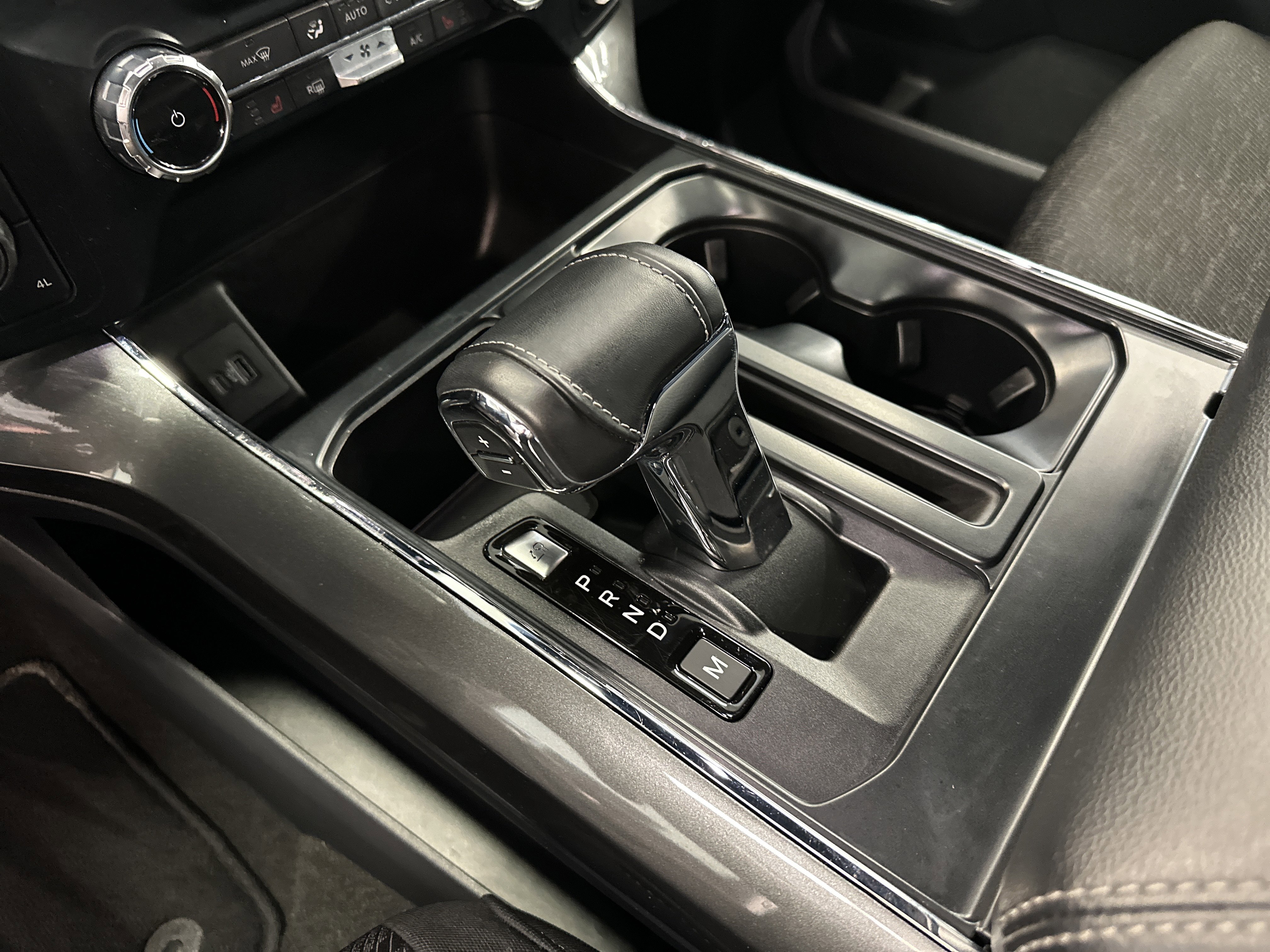 Certified 2023 Ford F150 XLT w/ Equipment Group 302A High image 30