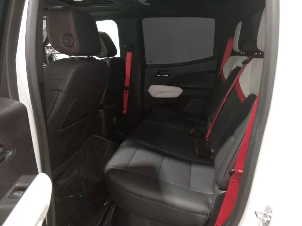 Used 2023 GMC Canyon AT4X AWD/4WD image 13