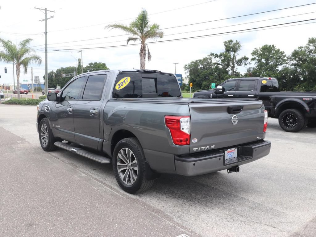Used 2017 Nissan Titan SL RWD image 12