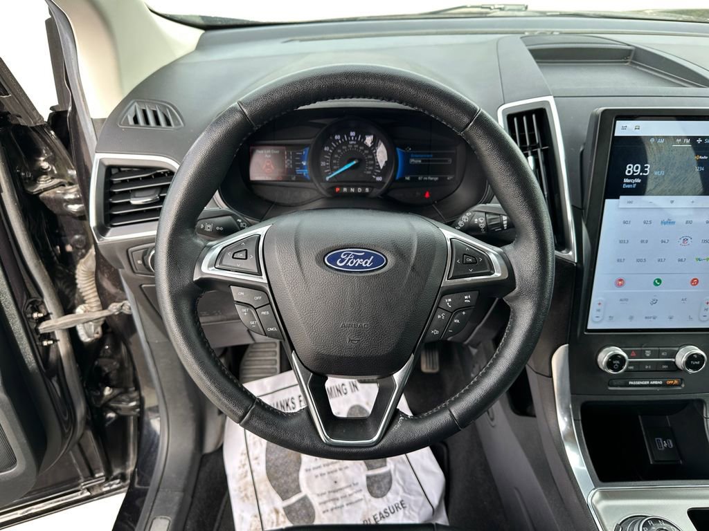 Certified 2022 Ford Edge Titanium image 11