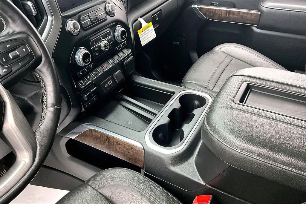 Used 2021 GMC Sierra 2500 Denali w/ Denali Black Diamond Edition image 15