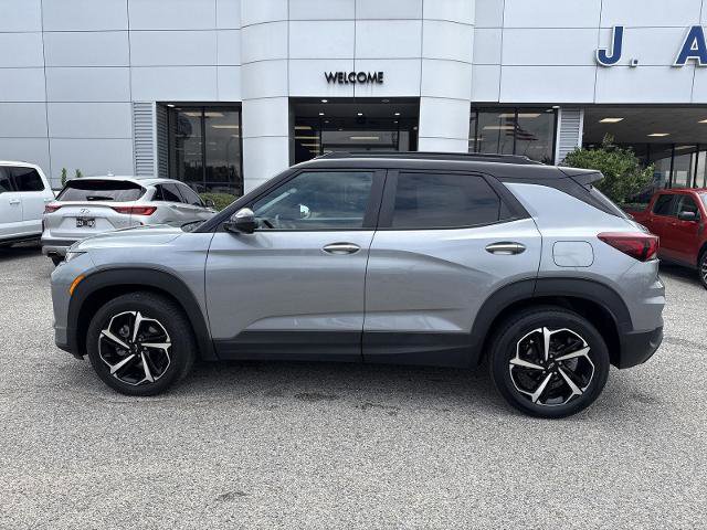 Used 2023 Chevrolet TrailBlazer RS AWD/4WD image 2