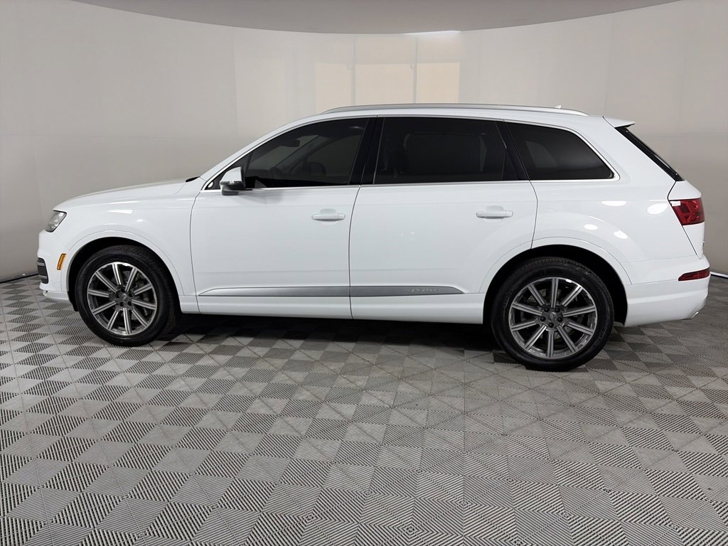 Used 2018 Audi Q7 3.0T Prestige image 4