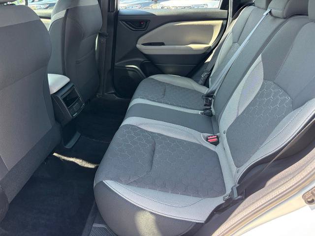 Used 2026 Subaru Forester w/ Base/Premium Plus Package AWD/4WD image 17