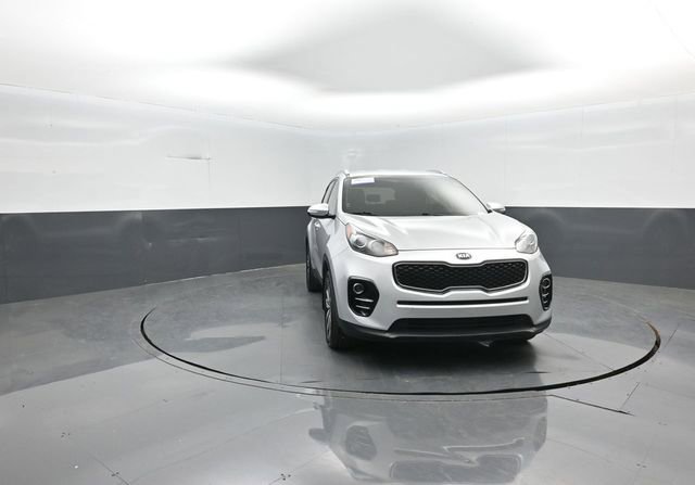 Used 2019 Kia Sportage EX image 2