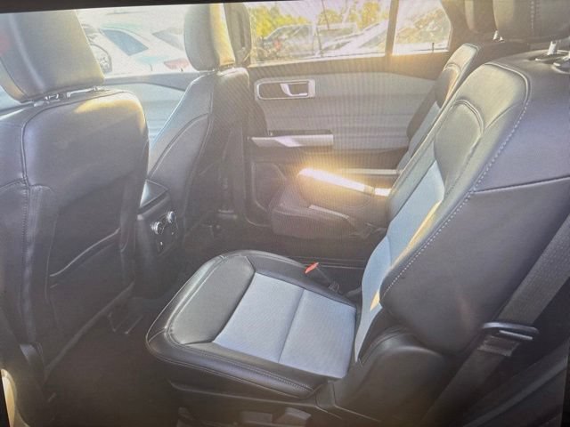 Certified 2023 Ford Explorer XLT w/ Equipment Group 202A AWD/4WD image 6