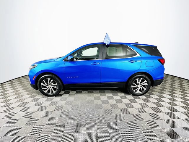 Used 2024 Chevrolet Equinox LT image 2