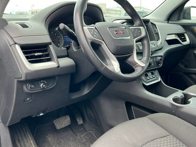 Used 2021 GMC Terrain SLE w/ Driver Convenience Package image 5