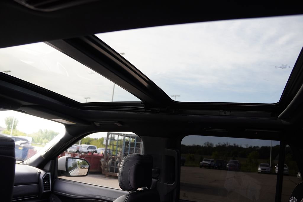 Certified 2019 Ford Expedition Max Limited AWD/4WD image 5
