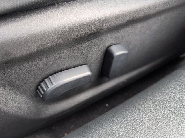 Used 2025 Nissan Altima 2.5 SV FWD image 14