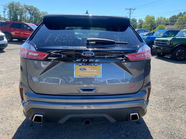 Certified 2022 Ford Edge ST w/ Equipment Group 401A image 4