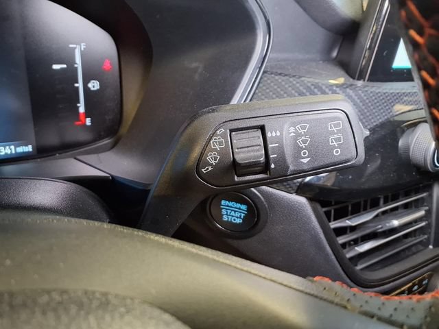 Certified 2025 Ford Escape ST-Line FWD image 14