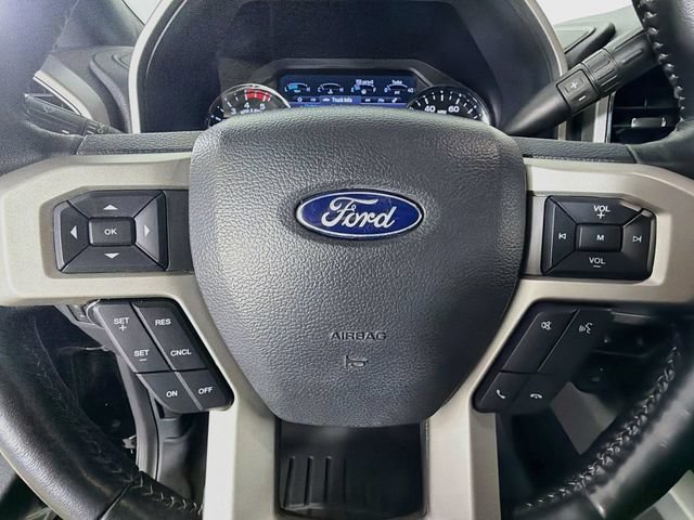 Certified 2022 Ford F350 Lariat w/ Tremor Off-Road Package AWD/4WD image 13