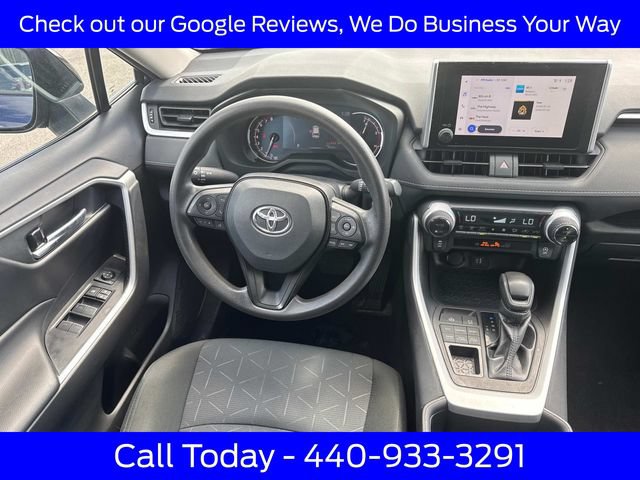 Used 2024 Toyota RAV4 XLE AWD/4WD image 21