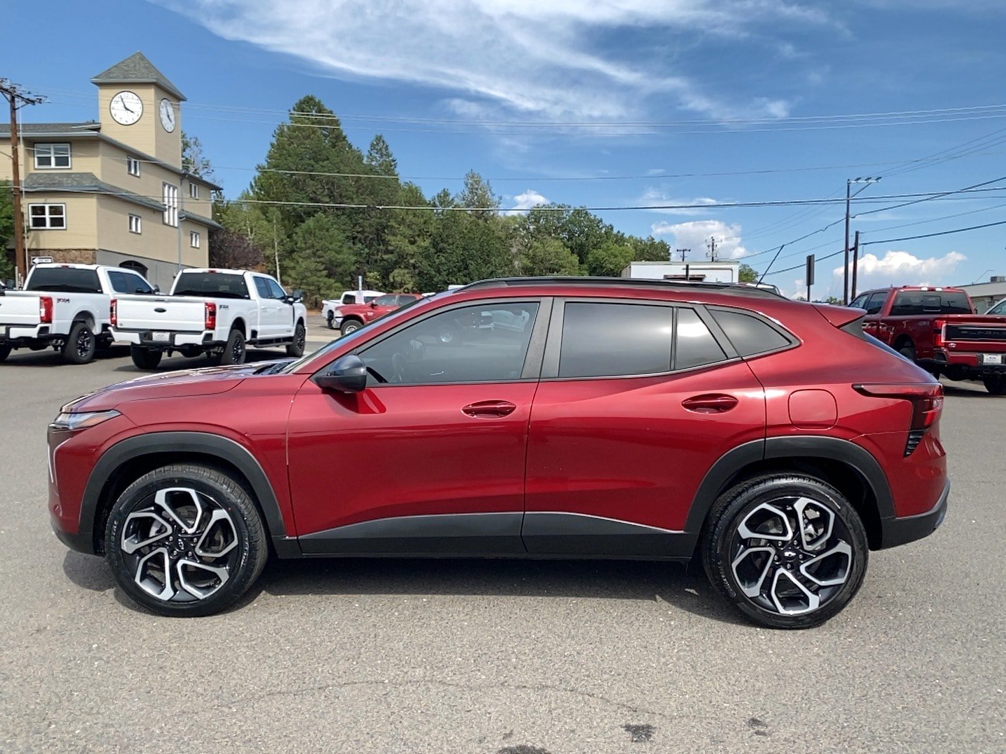 Used 2024 Chevrolet Trax RS w/ Driver Confidence Package FWD image 8