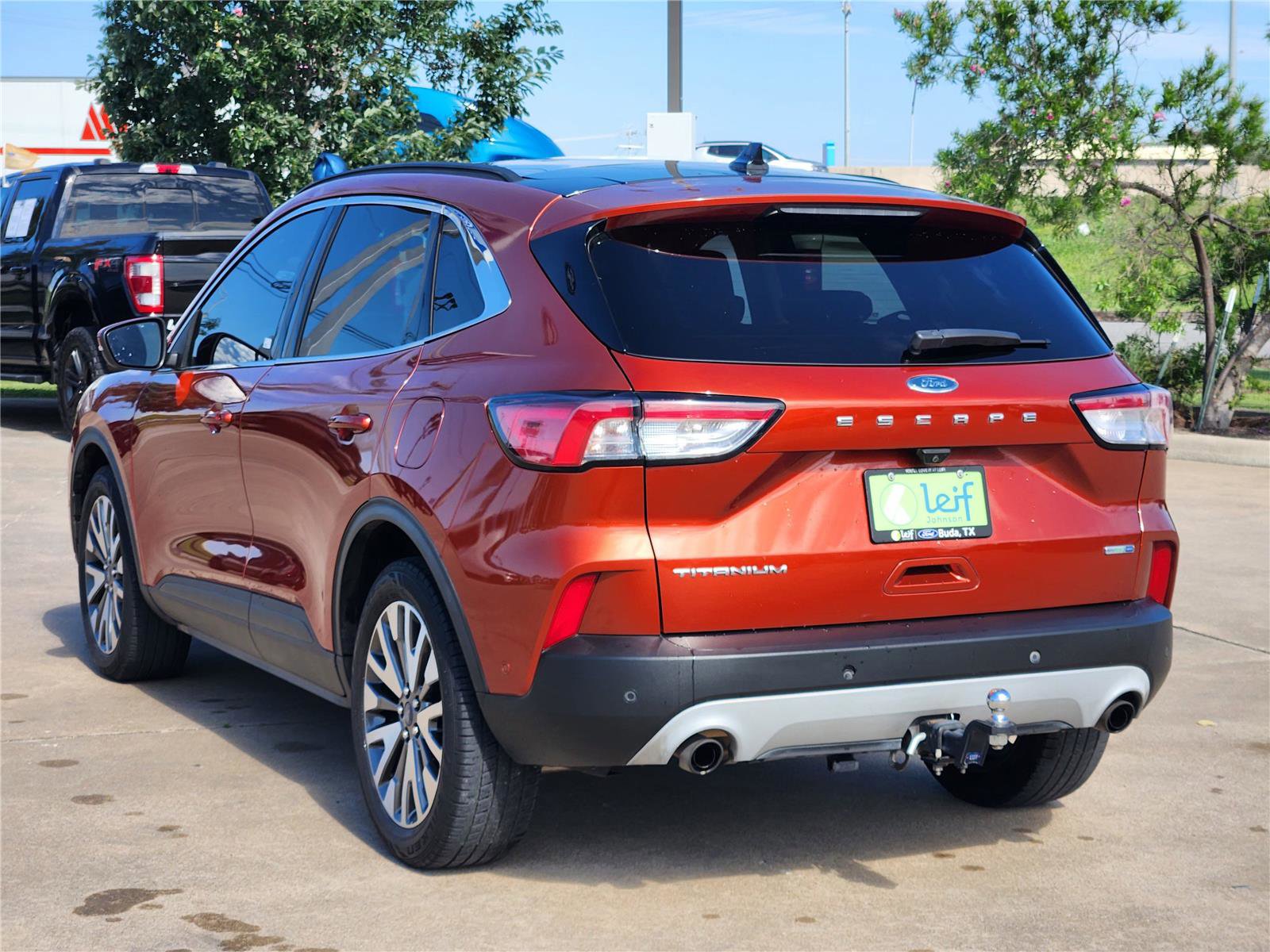 Certified 2020 Ford Escape Titanium AWD/4WD image 5