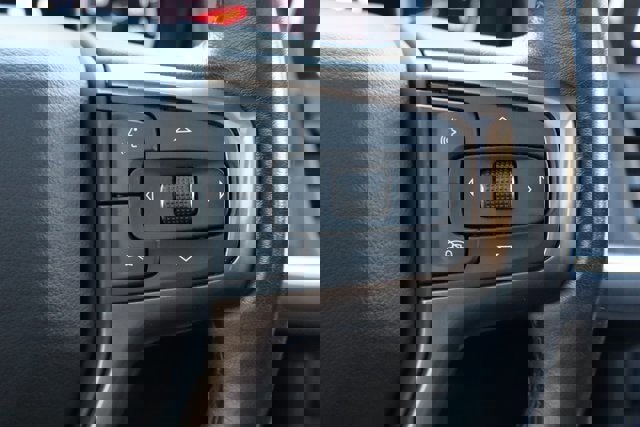 Used 2021 Chevrolet Suburban High Country image 25