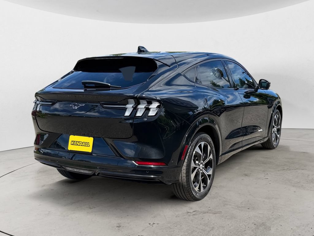 Certified 2023 Ford Mustang Mach-E Premium AWD/4WD image 5