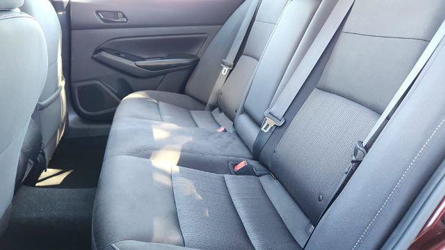 Used 2023 Nissan Altima 2.5 SV FWD image 24