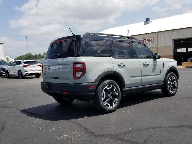 Certified 2023 Ford Bronco Sport Outer Banks w/ Tech Package AWD/4WD image 2