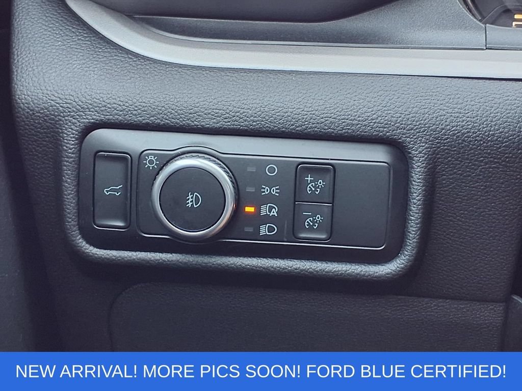 Certified 2023 Ford Explorer XLT w/ Equipment Group 202A AWD/4WD image 19