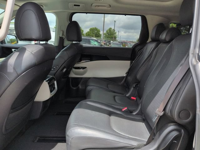 Used 2024 Kia Carnival SX Prestige FWD image 17