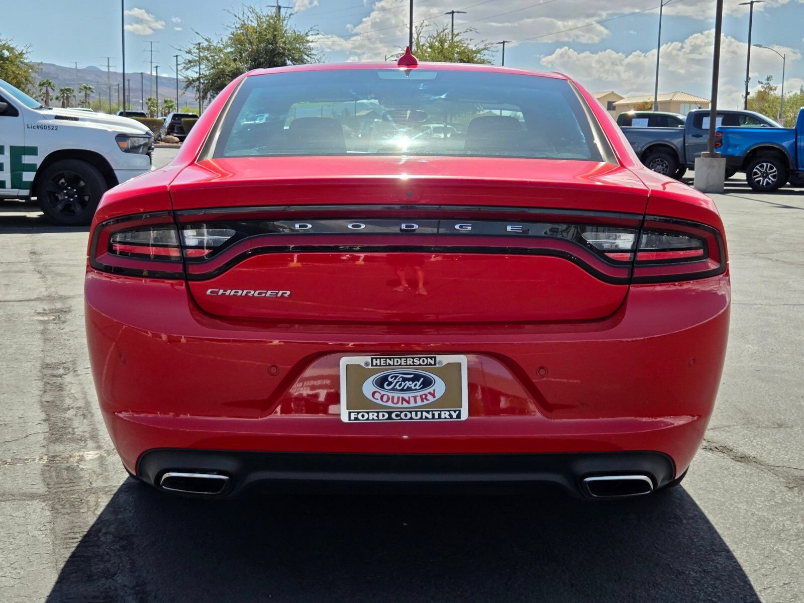 Used 2023 Dodge Charger SXT RWD image 5