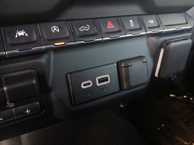 Used 2024 Chevrolet Silverado 1500 Custom RWD image 7