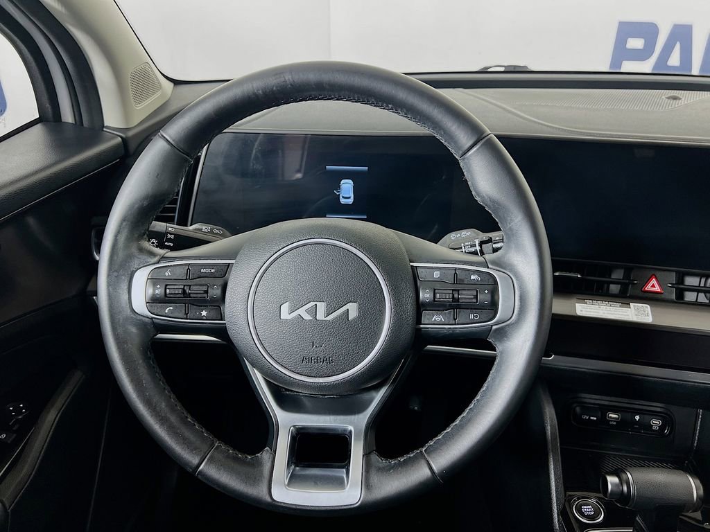 Used 2023 Kia Sportage EX image 14