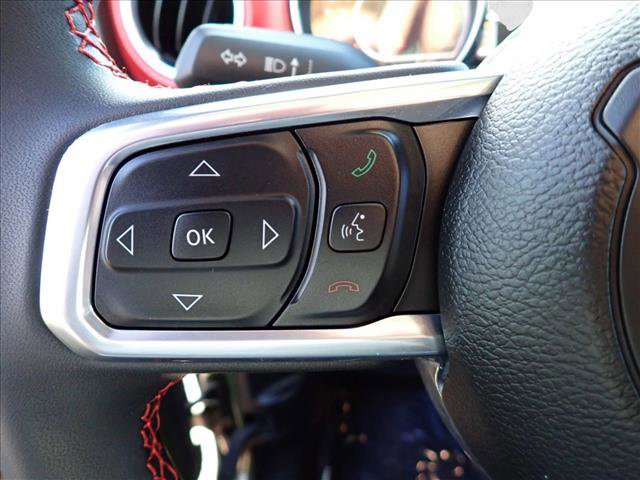 Used 2023 Jeep Wrangler Rubicon AWD/4WD image 13
