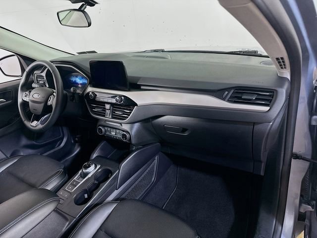 Certified 2022 Ford Escape SEL w/ Technology Package image 11