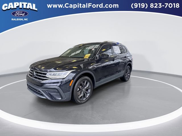 Used 2022 Volkswagen Tiguan SE image 4
