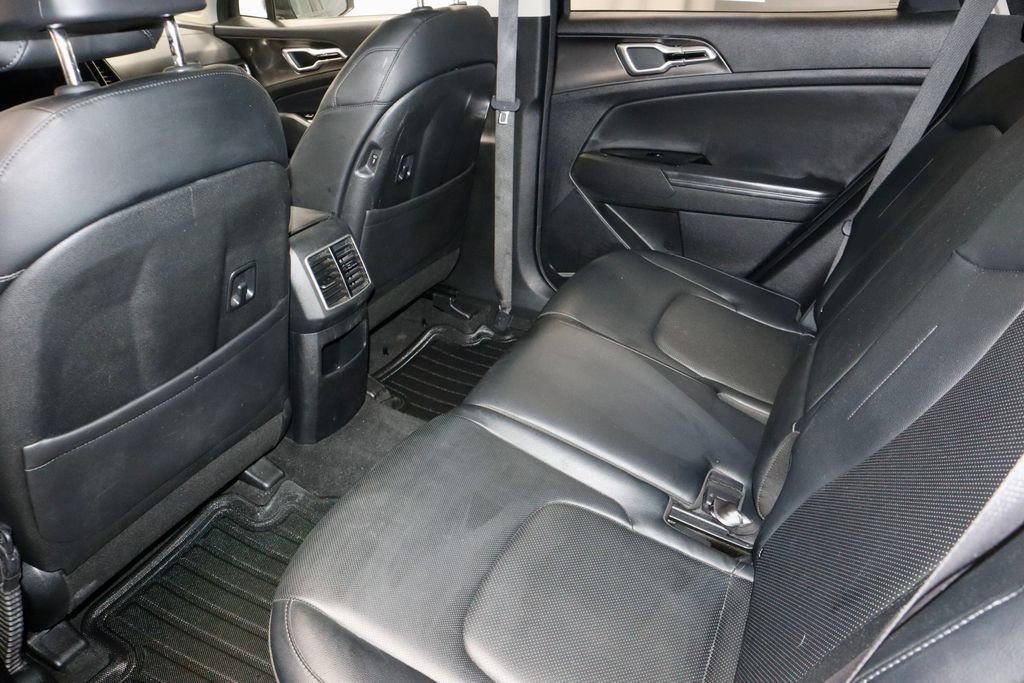 Used 2025 Kia Sportage EX FWD image 22