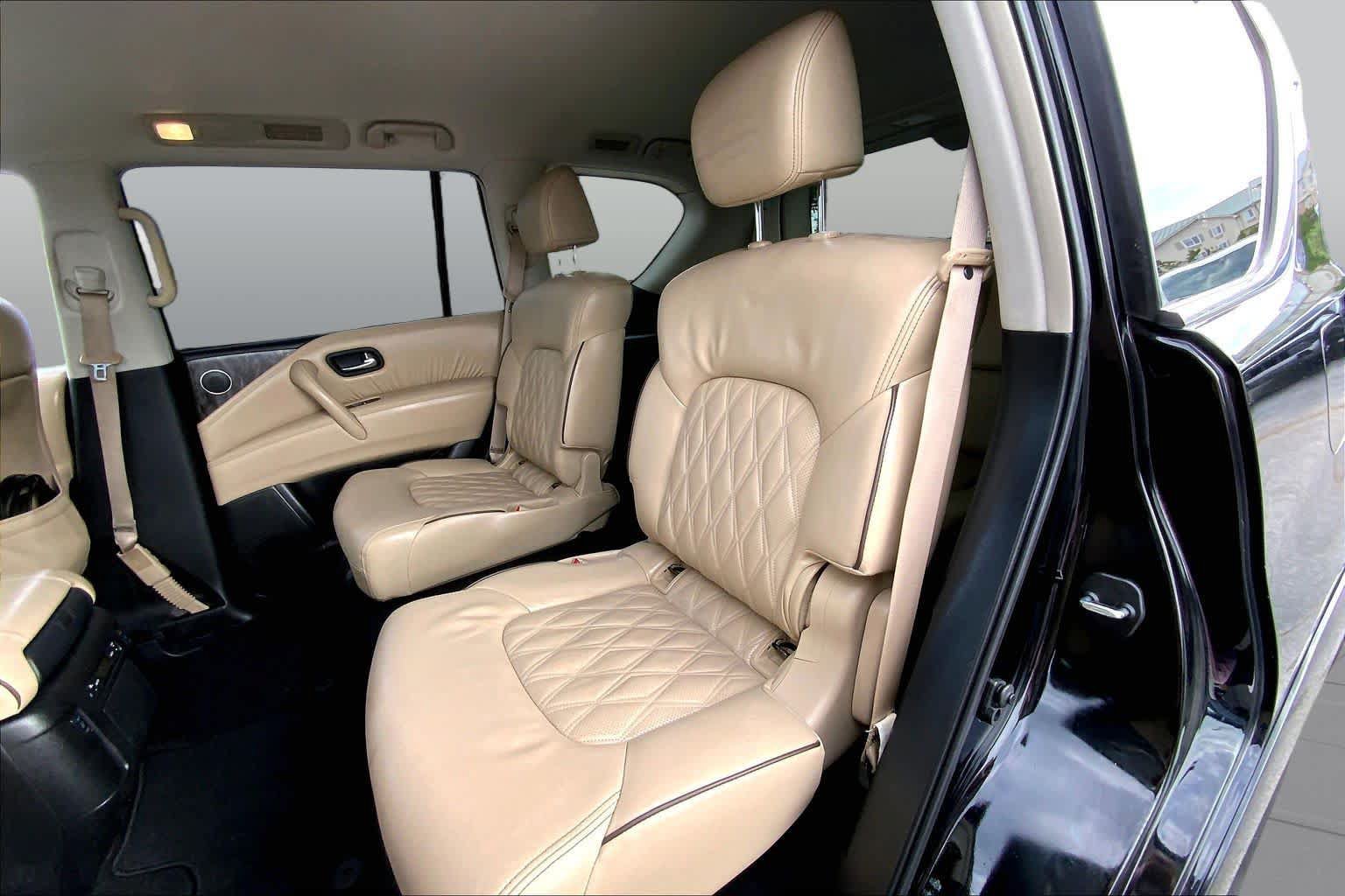 Used 2021 Nissan Armada Platinum w/ Captain's Chairs Package RWD image 19