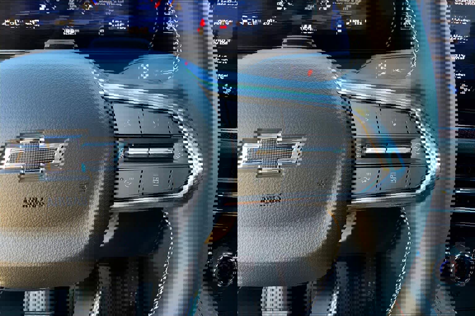 Used 2024 Chevrolet Traverse Z71 w/ Enhanced Driving Package image 25