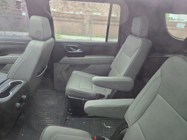 Used 2023 GMC Yukon XL SLT image 10