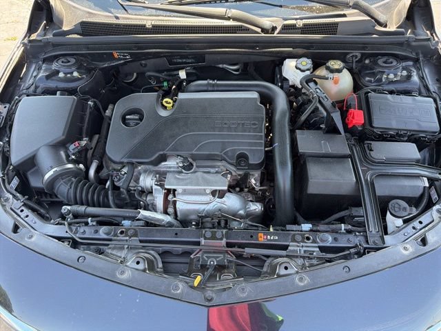 Used 2023 Chevrolet Malibu LT FWD image 11