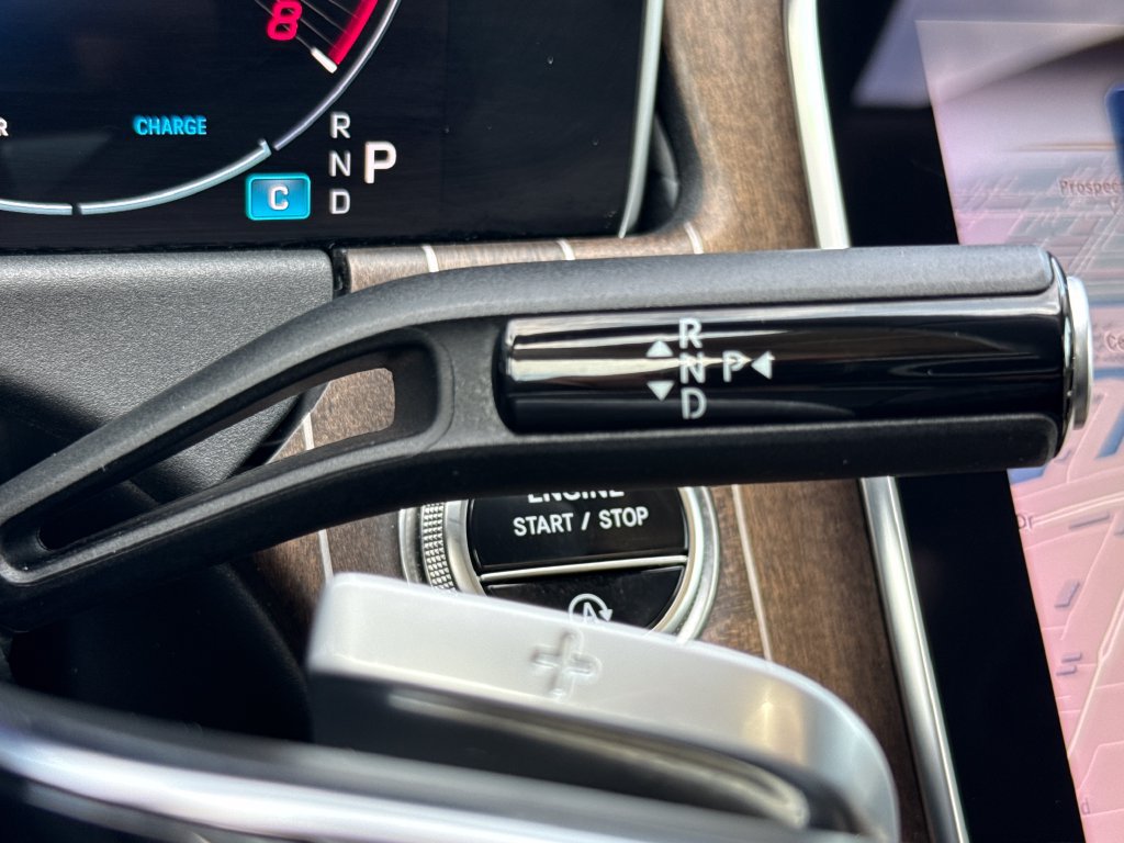 Used 2025 Mercedes-Benz E 350 Sedan image 23