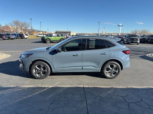 Certified 2024 Ford Escape ST-Line Select image 2