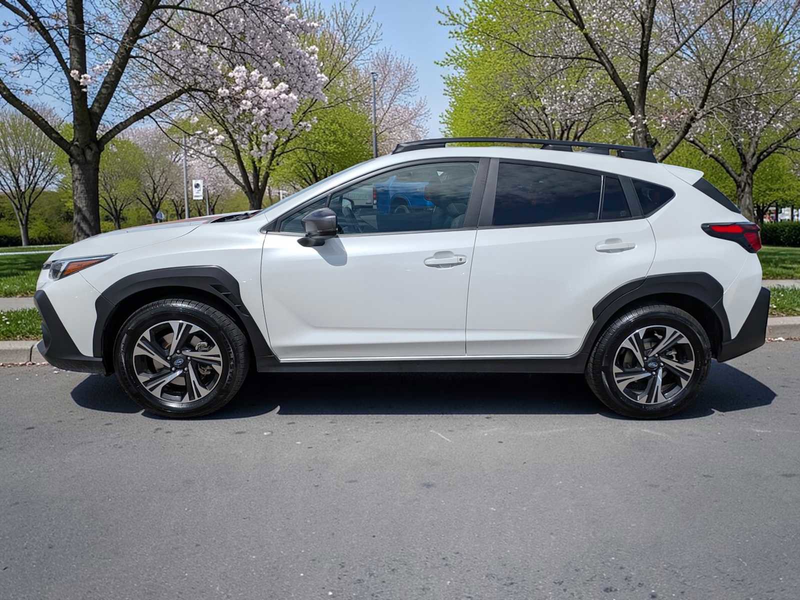 Used 2024 Subaru Crosstrek 2.0i Premium AWD/4WD image 6