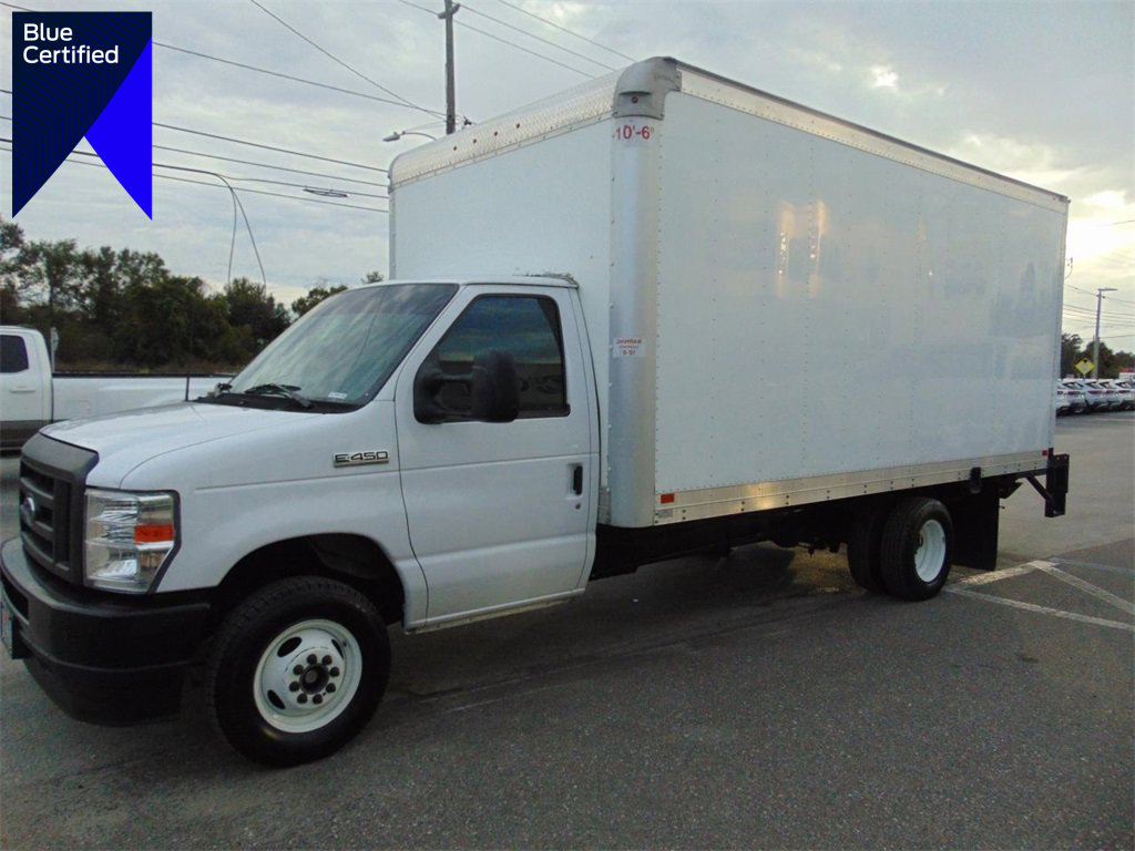 Certified 2024 Ford E-450 and Econoline 450 Super Duty w/ Power Windows & Locks Group image 1