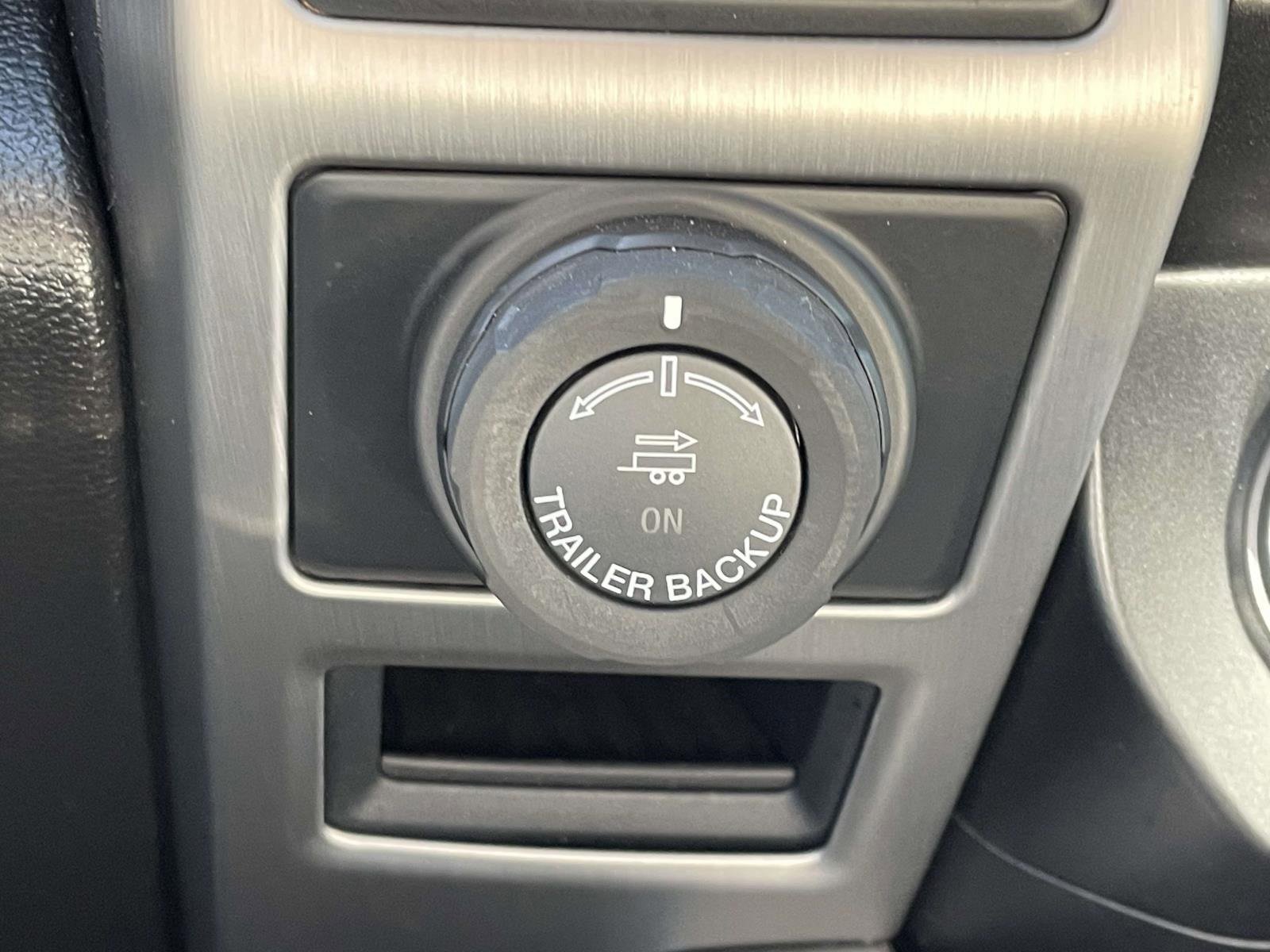 Certified 2020 Ford F150 Platinum w/ Equipment Group 701A Luxury image 23