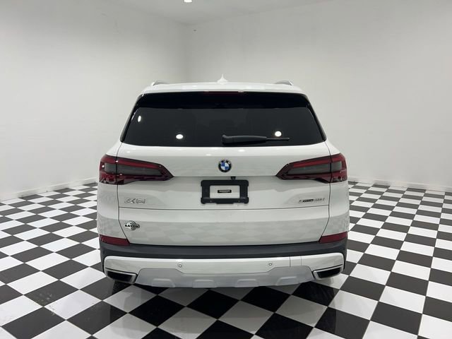 Used 2021 BMW X5 xDrive40i w/ Convenience Package AWD/4WD image 4