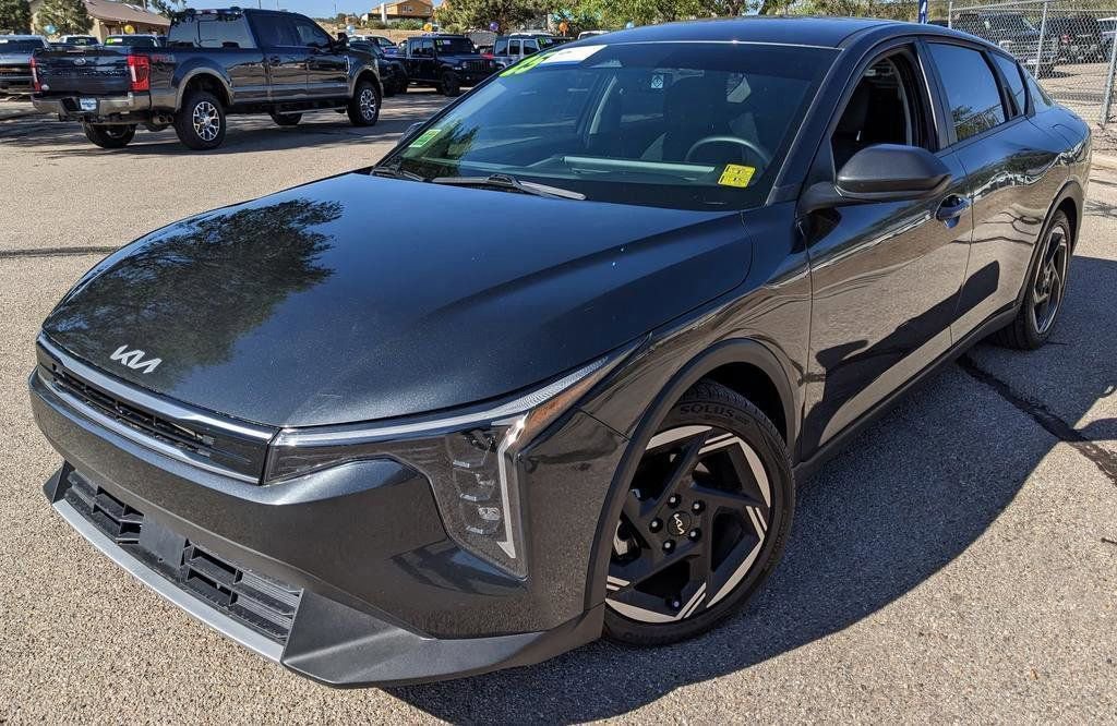 Used 2025 Kia K4 EX FWD image 6